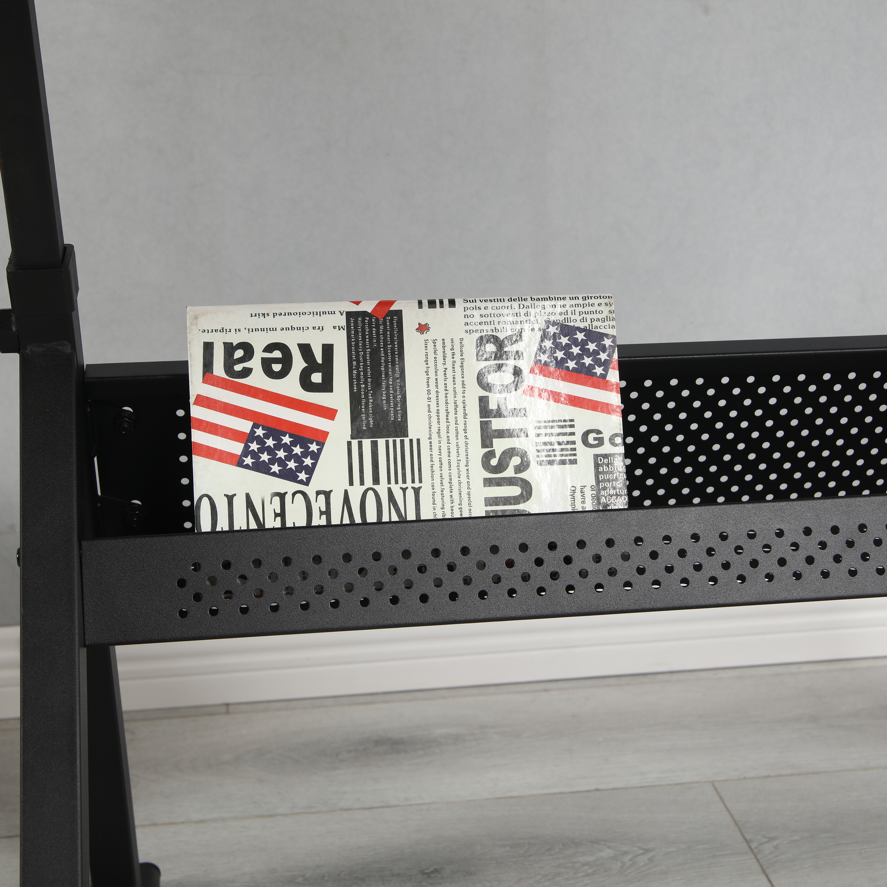 tabouret fourni avec une charge maximale de 150 kg