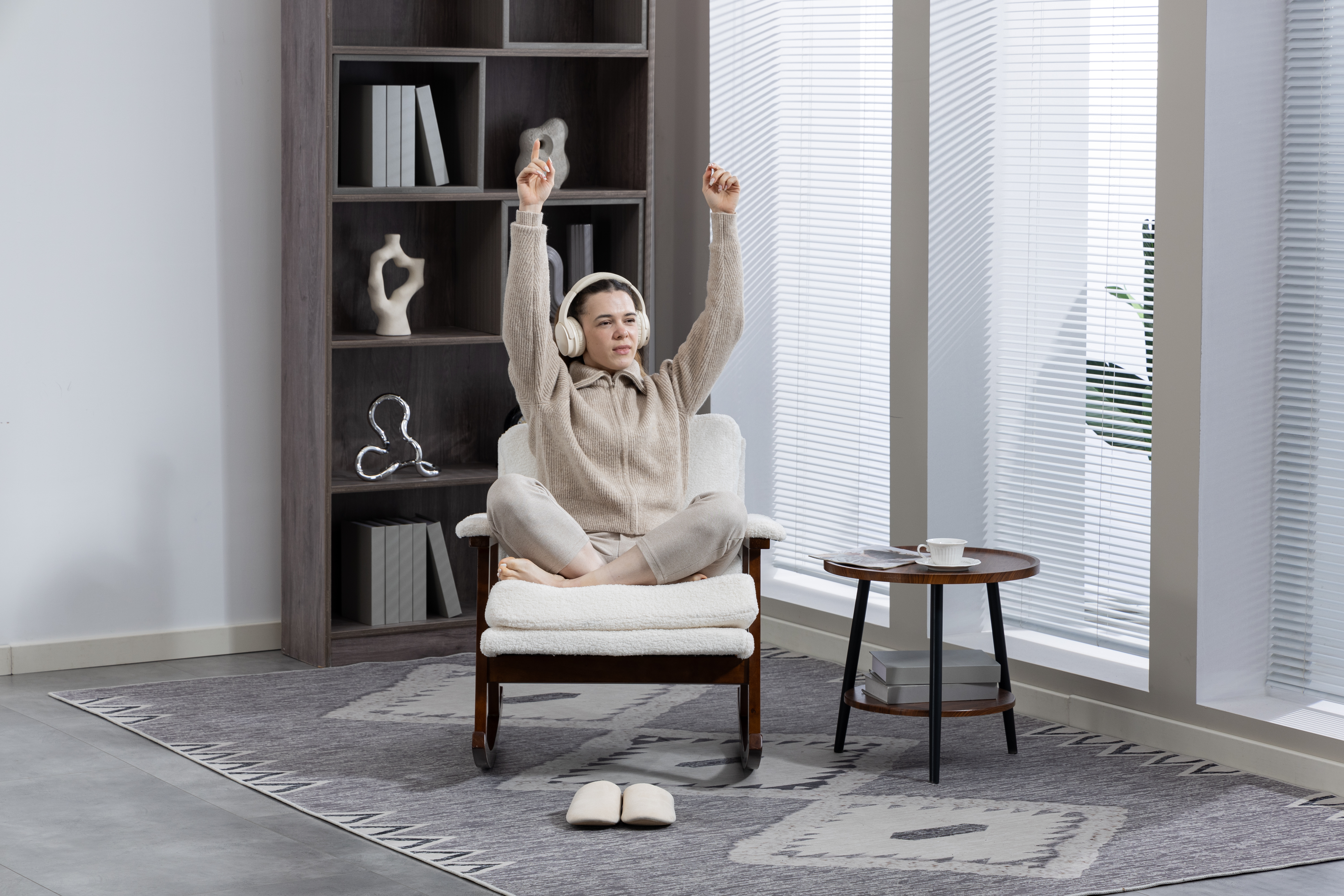 Fauteuil à bascule blanc en Velours - vue 4