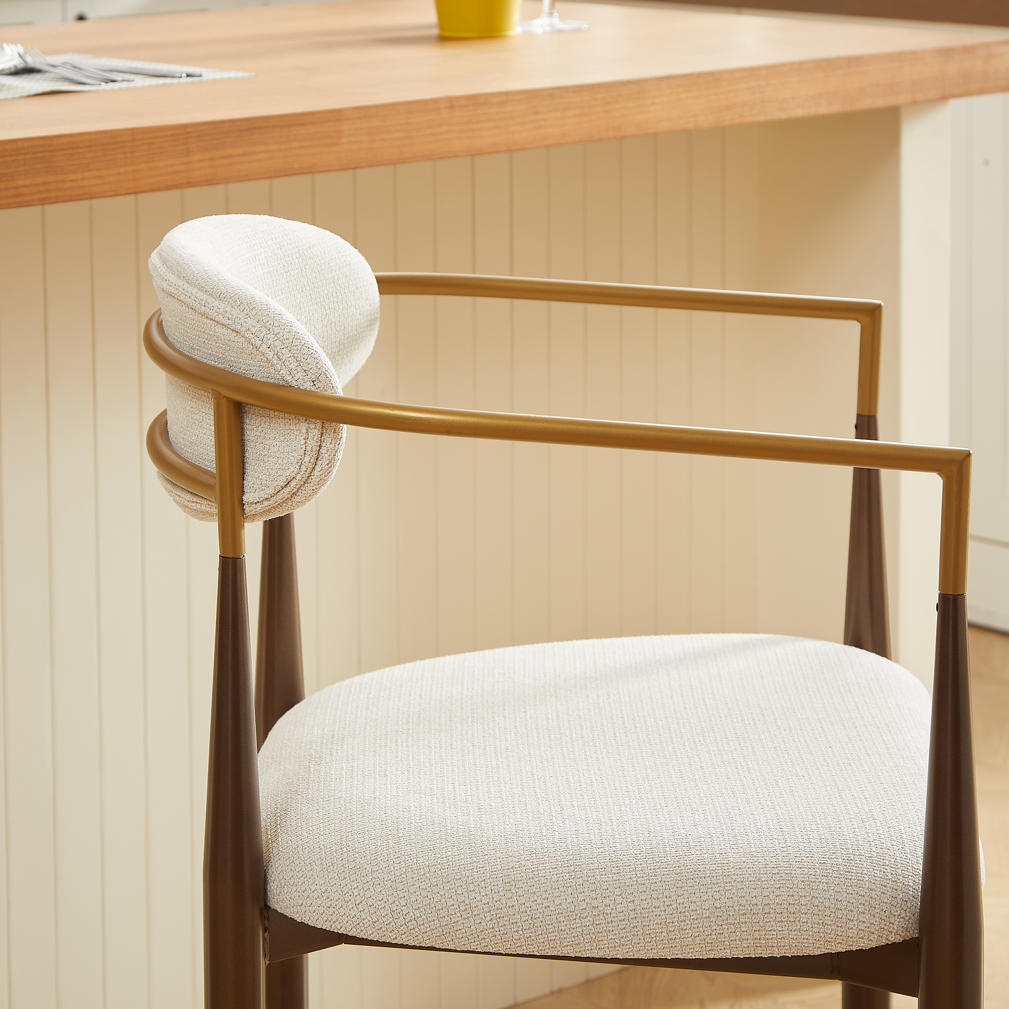 Présentation du tabouret de bar