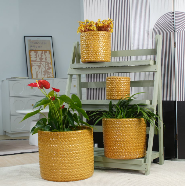 Lot 4 pots grès bleu‑foncé relief chevron vue générale