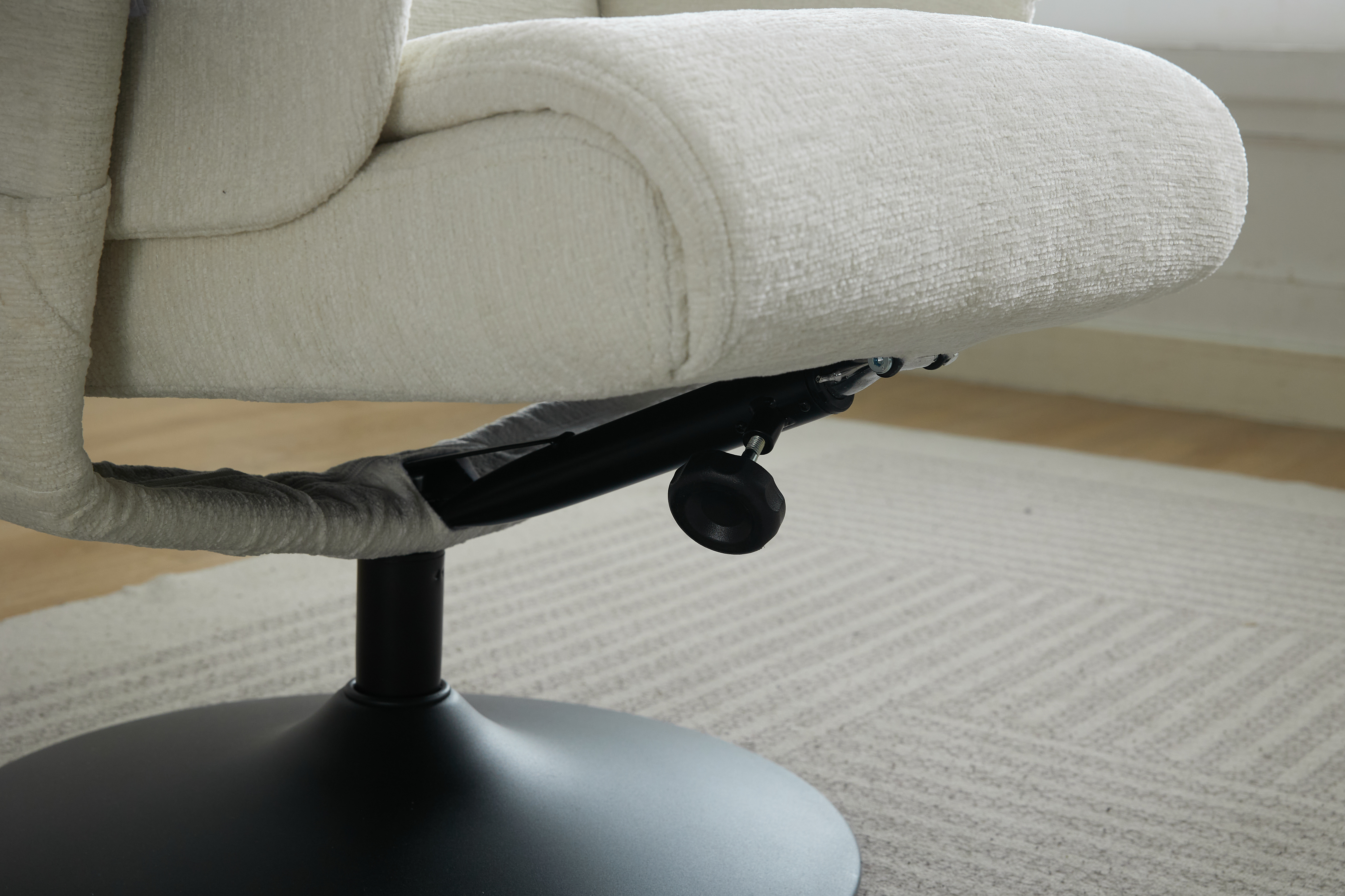 Fauteuil élégant dans un intérieur