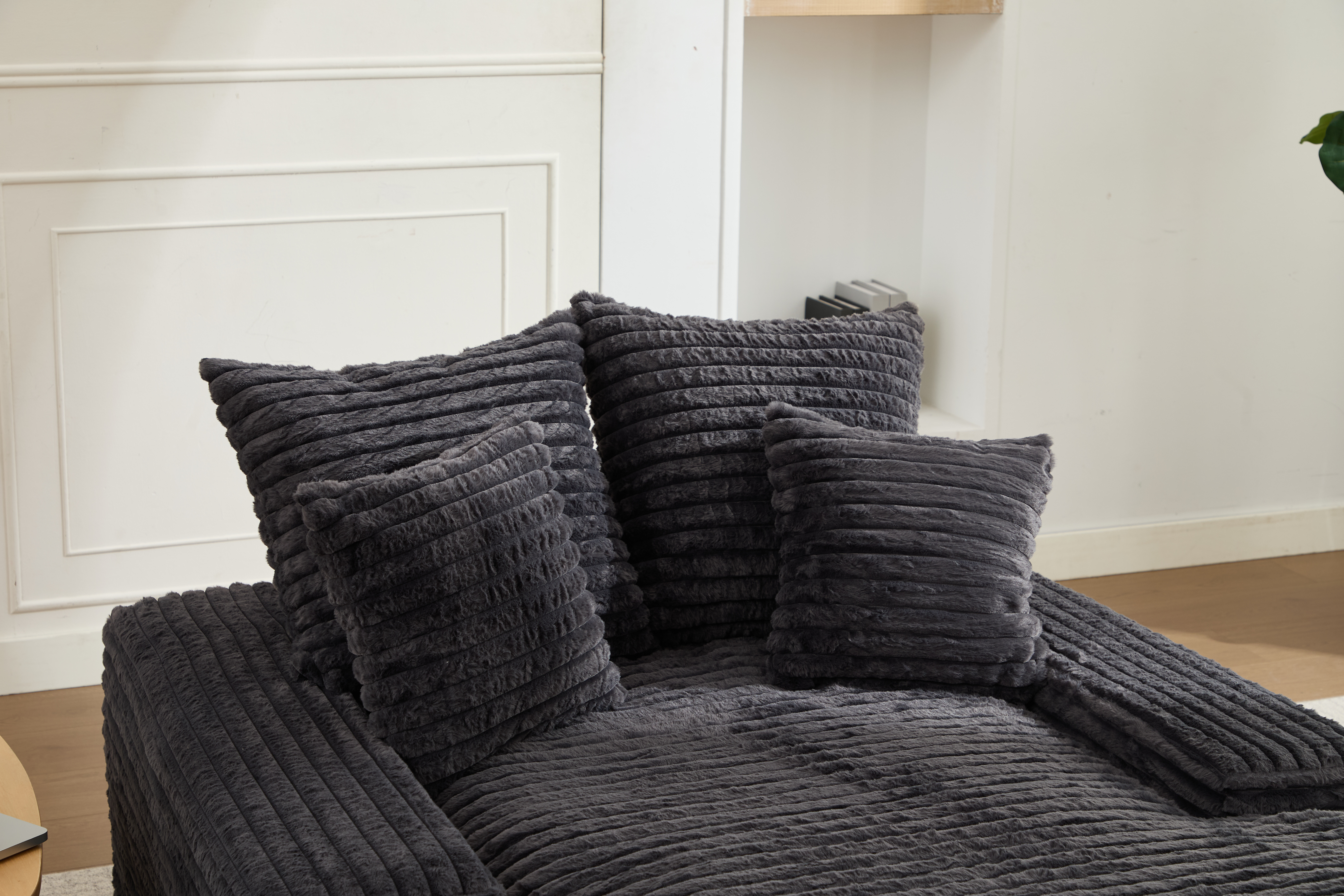 027R–Luxus Cord Sofa, modernes Design, 4 Kissen, u