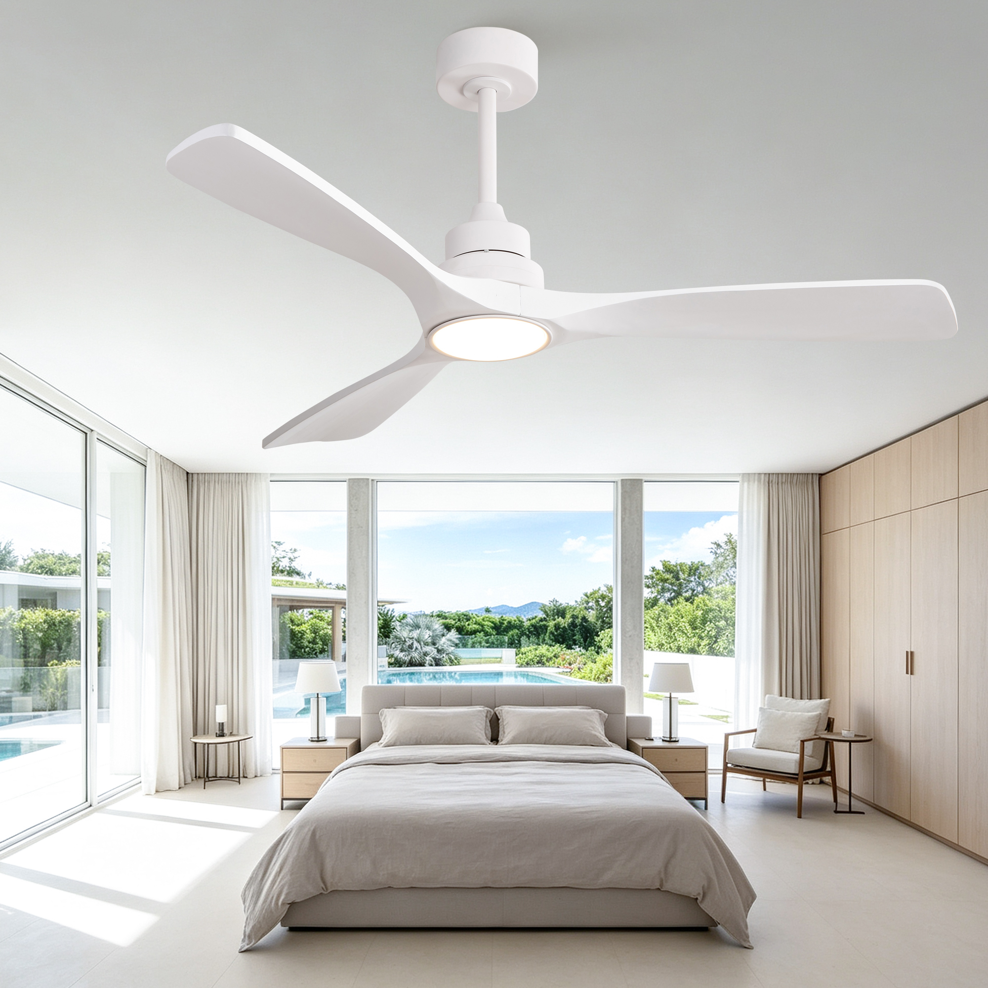 52-Zoll-Deckenventilator in reinem Weiß, dreiflüge