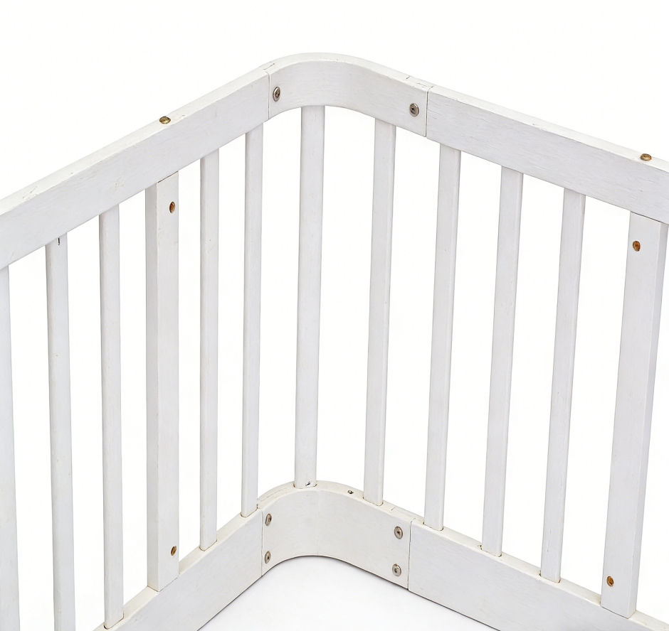 Parc bébé modulaire 140×200 cm, barres écartement 7 cm conforme normes UE, connexions boulonnées stables, pour salon et chambre, crée espace de jeu sécurisé, extensible, sécurité maximale pour tout-petits - image 15
