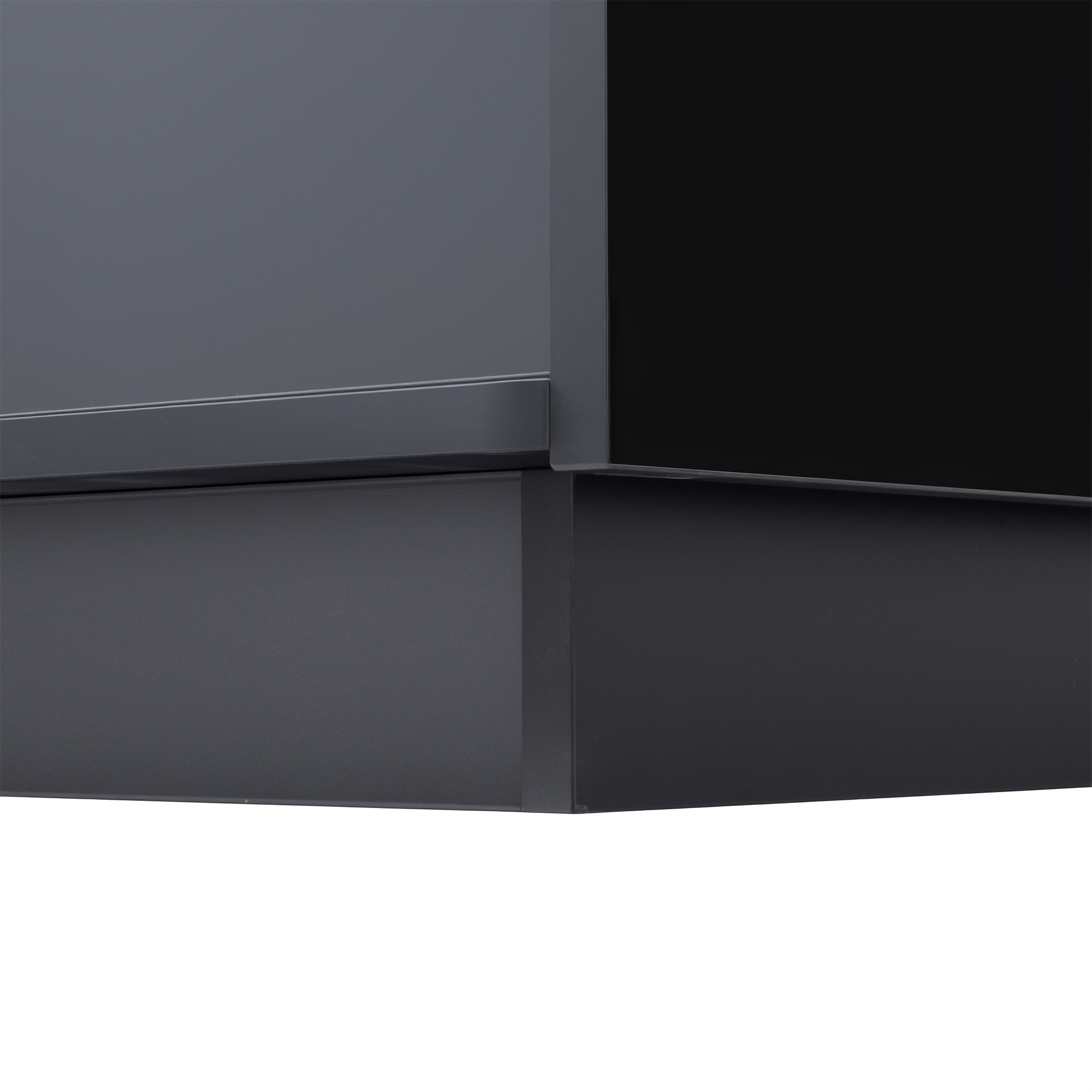 détail de la finition haute brillance noire