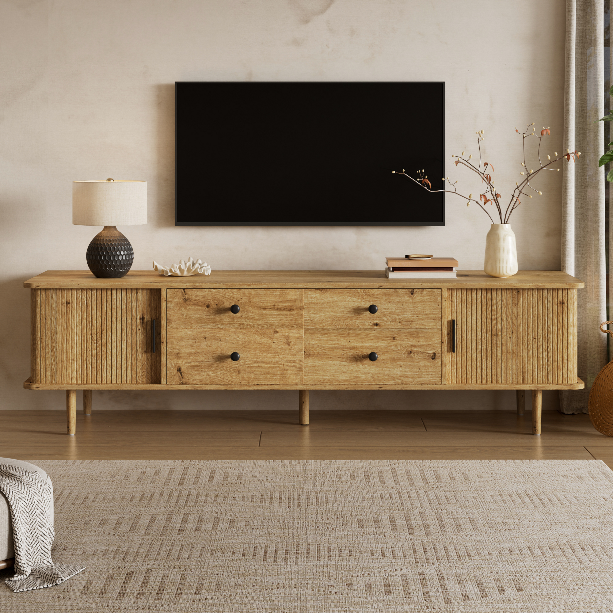 Meuble TV 165 cm effet bois avec quatre tiroirs, deux portes coulissantes et angles arrondis