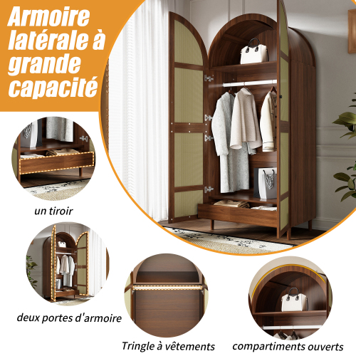Rangement intérieur avec tringle et étagères