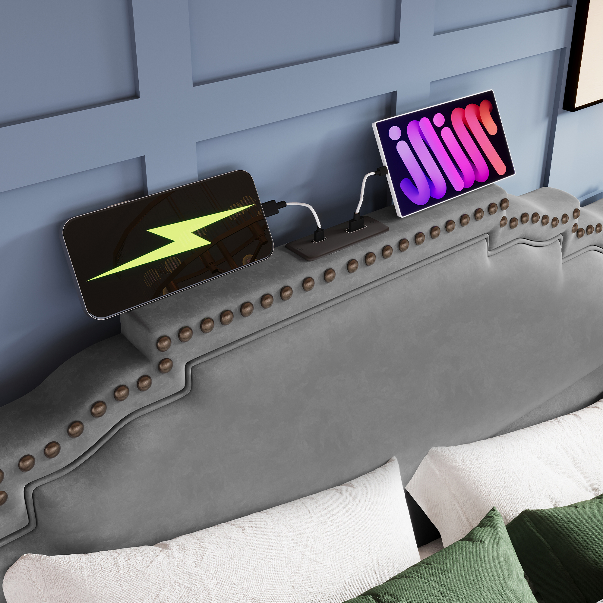 détail clous décoratifs faits‑‑main tête‑de‑lit et pied de lit