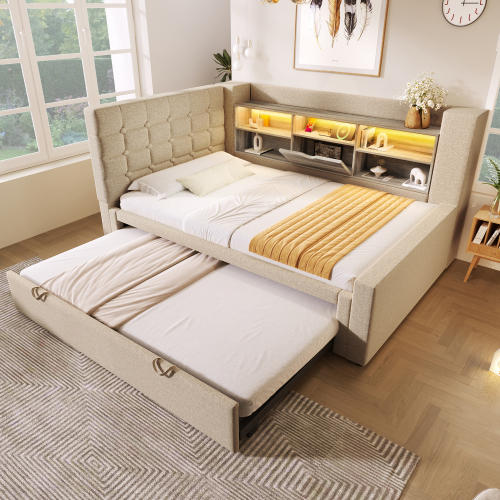 Rangements ouverts et compartiment avec couvercle du lit banquette