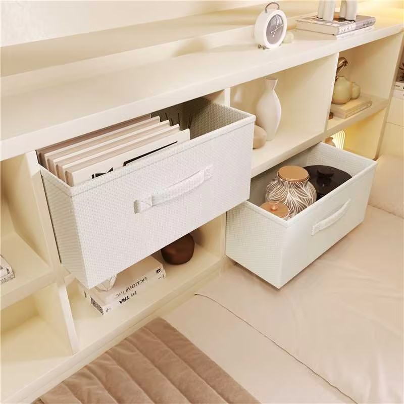 Présentation de Lit gigogne en bois 140 x 200 cm avec tiroirs, ports USB-C et rangements, Blanc, sans matelas