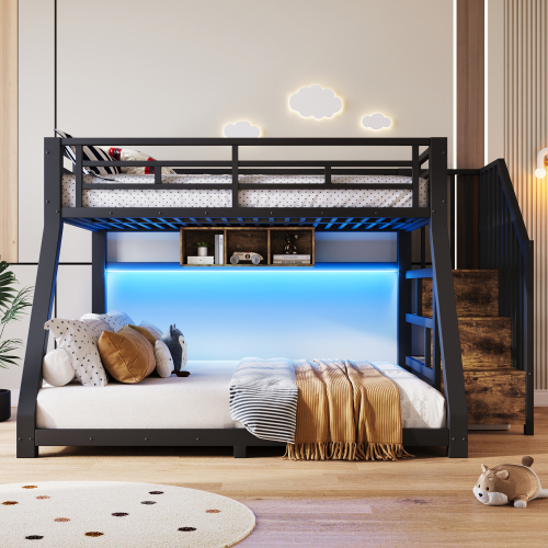 Vue d'ensemble du lit superposé dans une chambre
