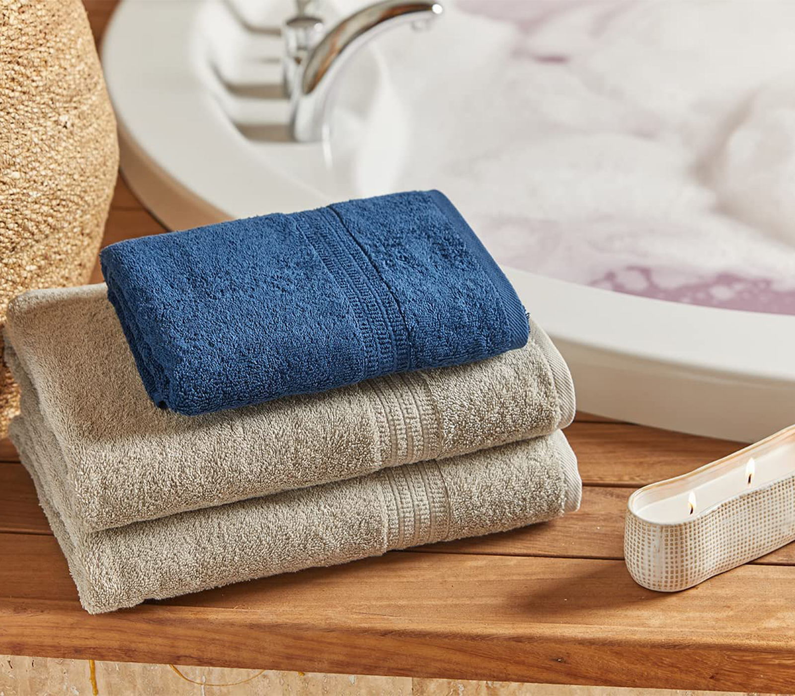 class=img-responsive