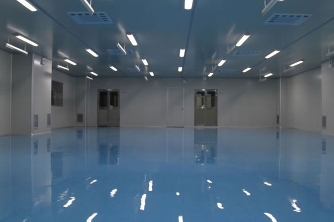 class=img-responsive