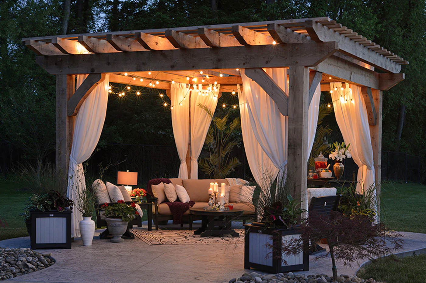 class=img-responsive