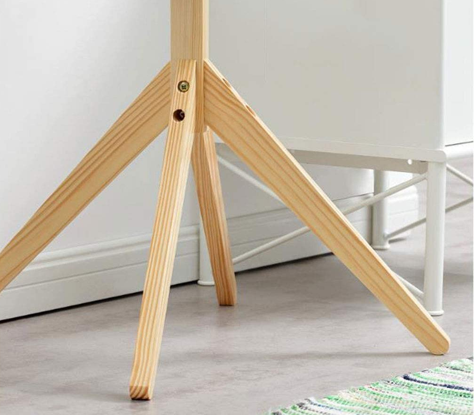 class=img-responsive