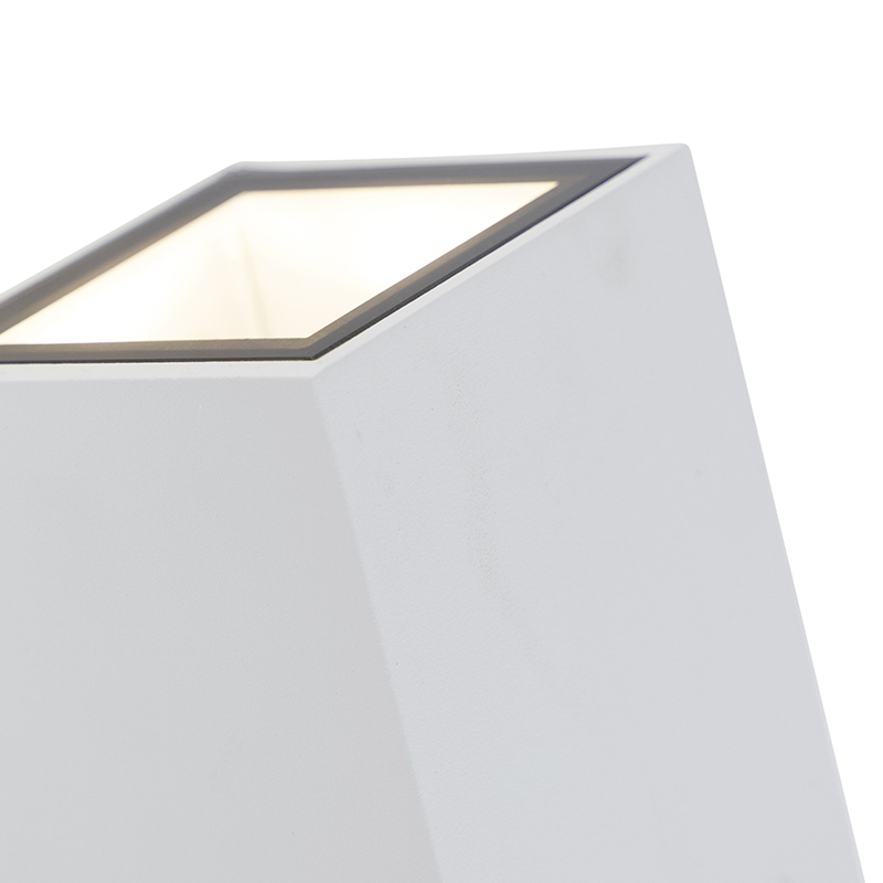 Modern Wall Light White 2-Light AR70 IP54 - Baleno