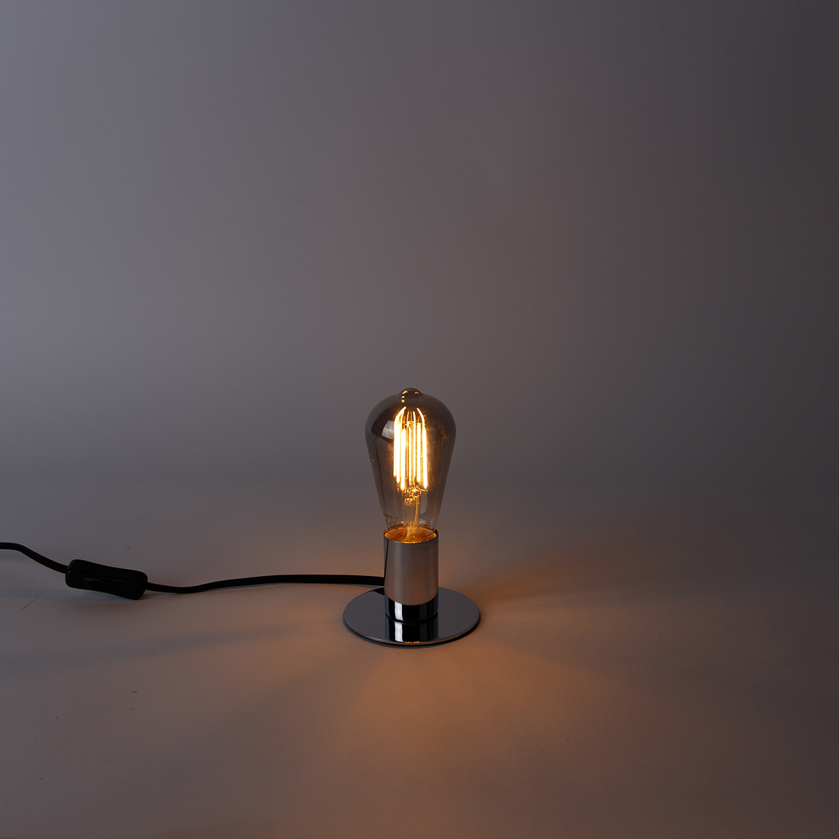 Bombilla LED inteligente E27 ST64 ahumada 7W 400lm 1800K