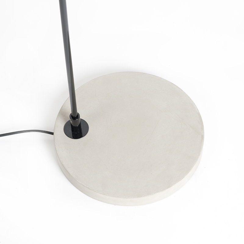 Lampadaire moderne avec abat-jour noir - Bend