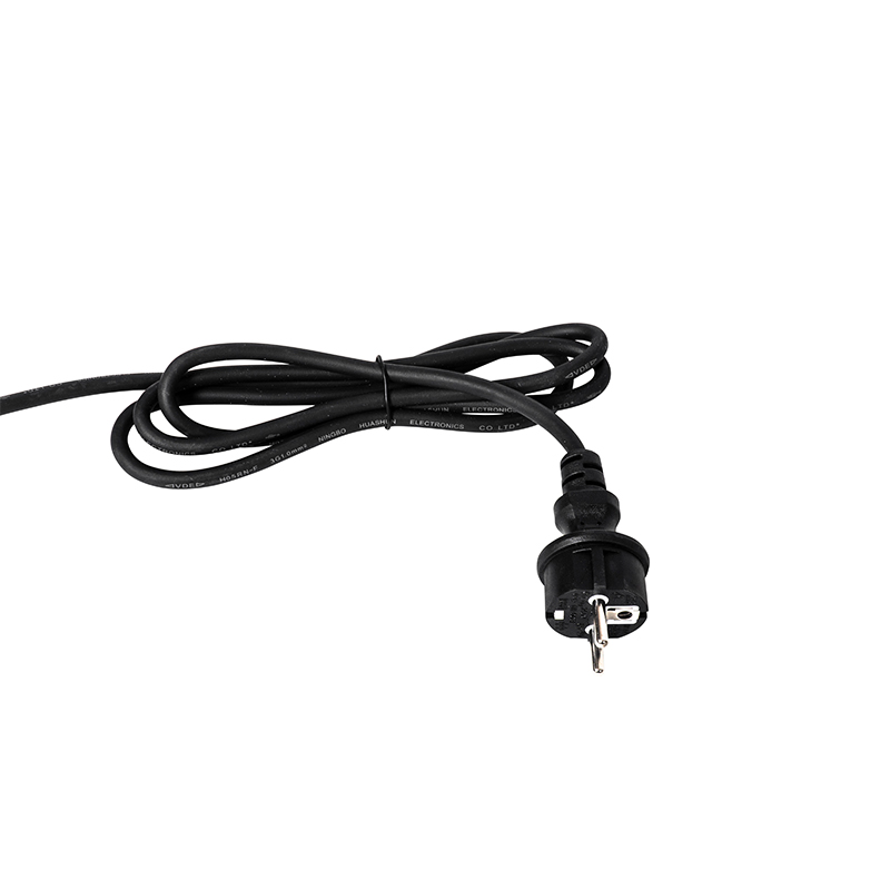 Set de 3 focos de jardín negros con cable y enchufe IP65 - Done
