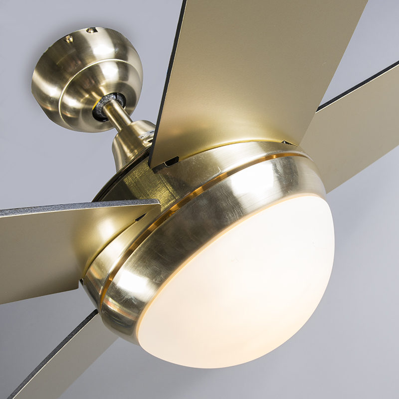 QAZQA + Moderno Ventilador de techo con luz y mando a distancia con luz