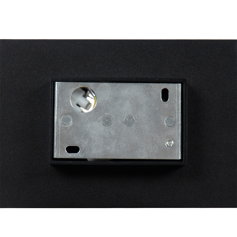 Aplique moderno negro con interior dorado rectangular - Alone