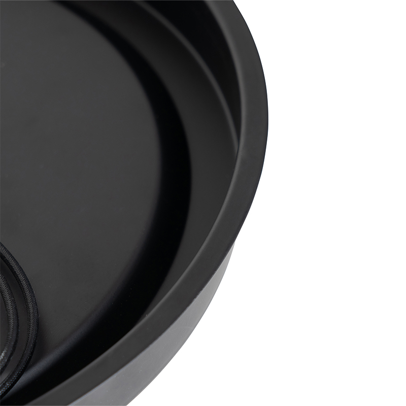 Klassische Deckenleuchte schwarz mit Opalglas 35 cm IP44 - Nohmi