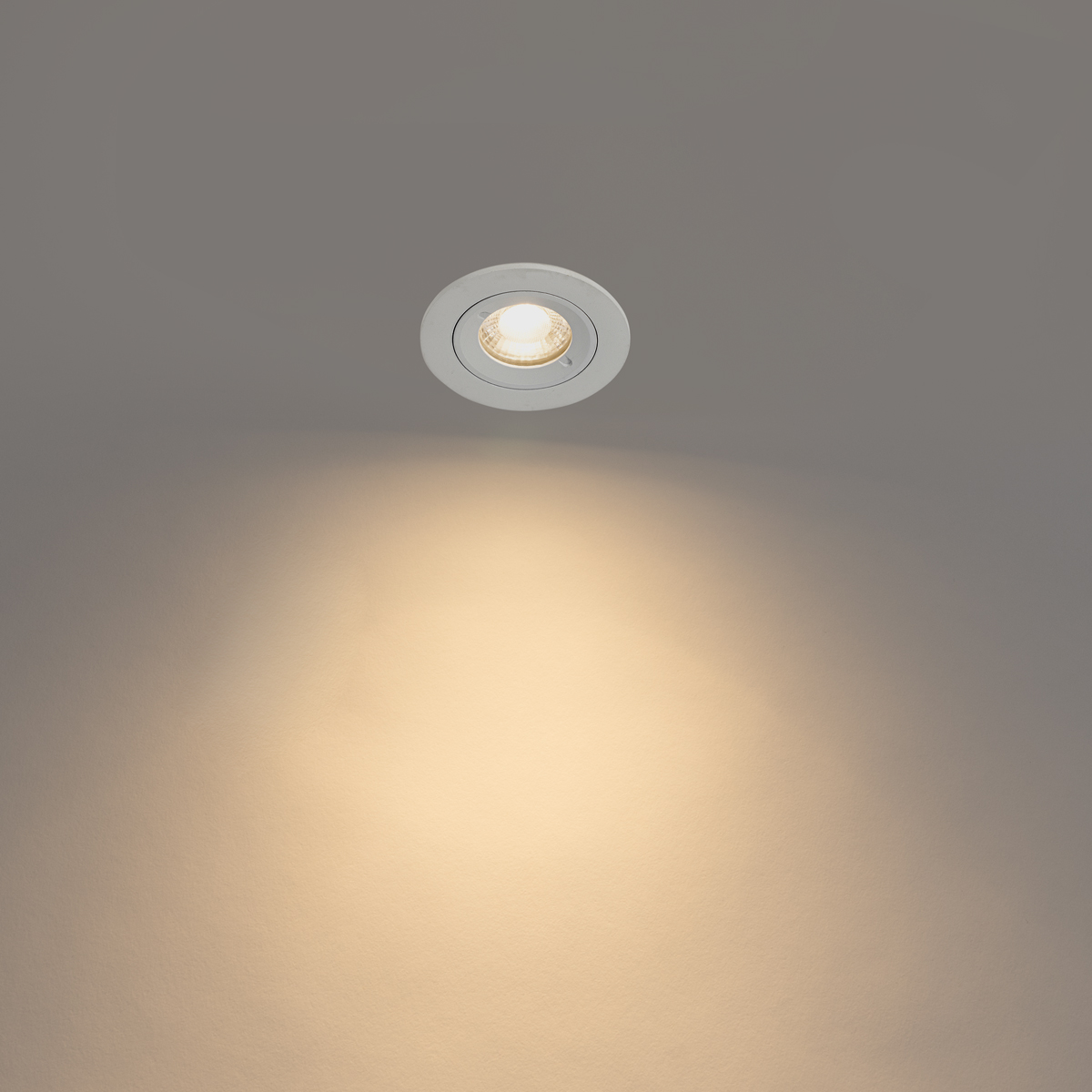 Spot encastrable intelligent blanc rond IP44 avec Wifi GU10 50mm - Xena
