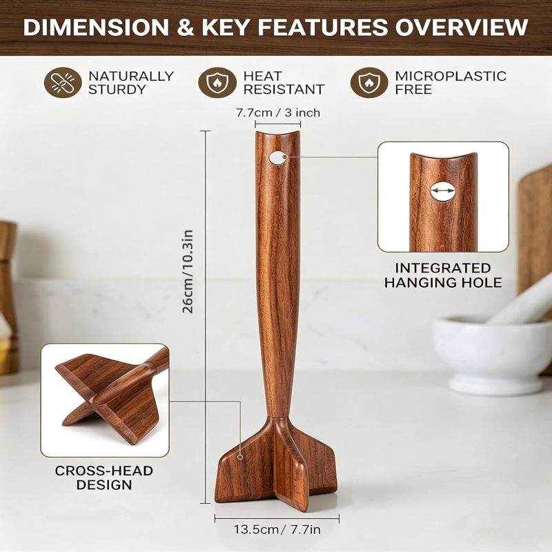 Hachoir à viande en bois Irovami - détail de la poignée ergonomique