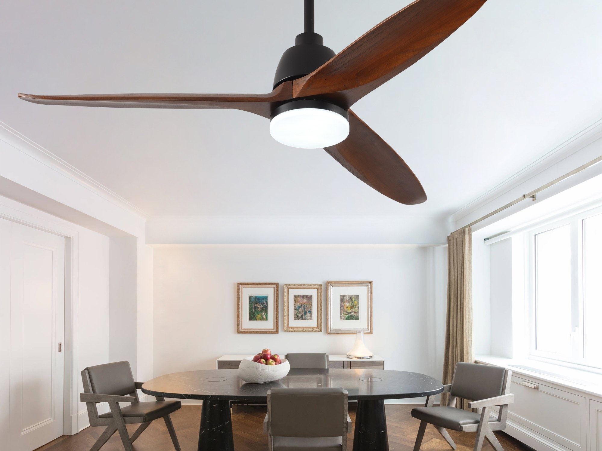 Ventilateur de plafond