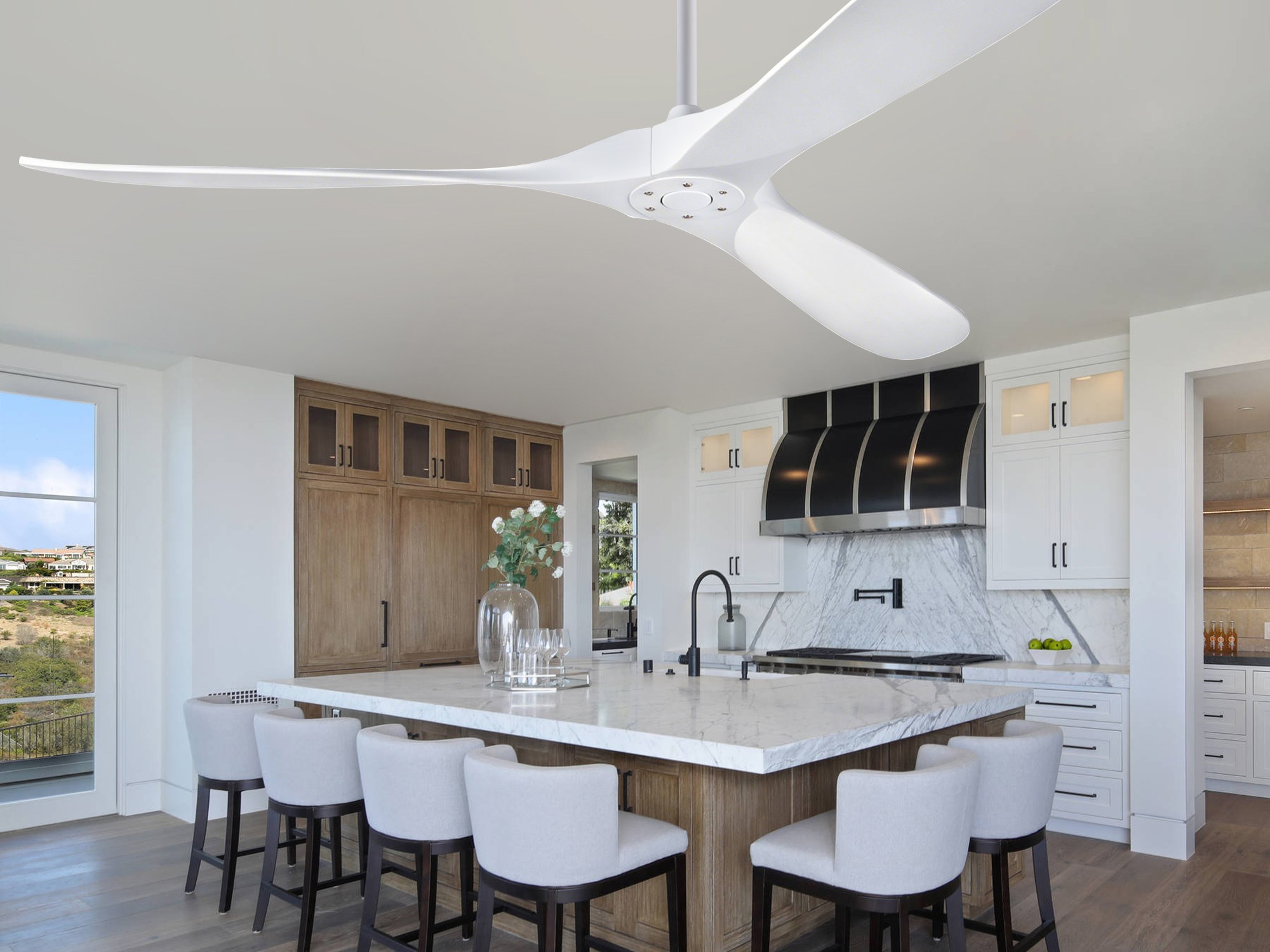 Ventilateur de plafond