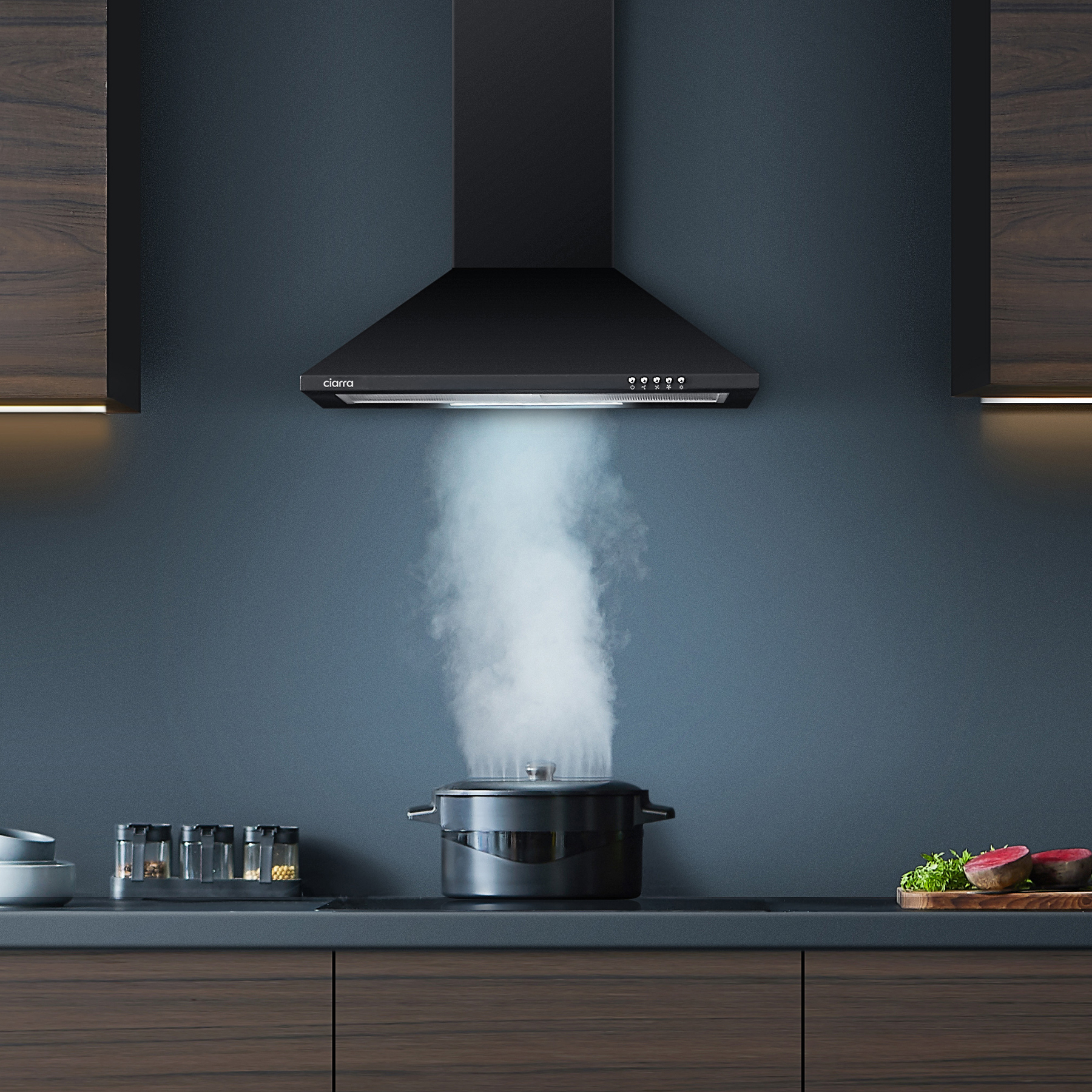 ciarra hotte noire classique 60cm