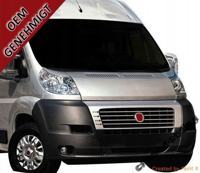 Dettaglio delle strisce cromate su Fiat Ducato