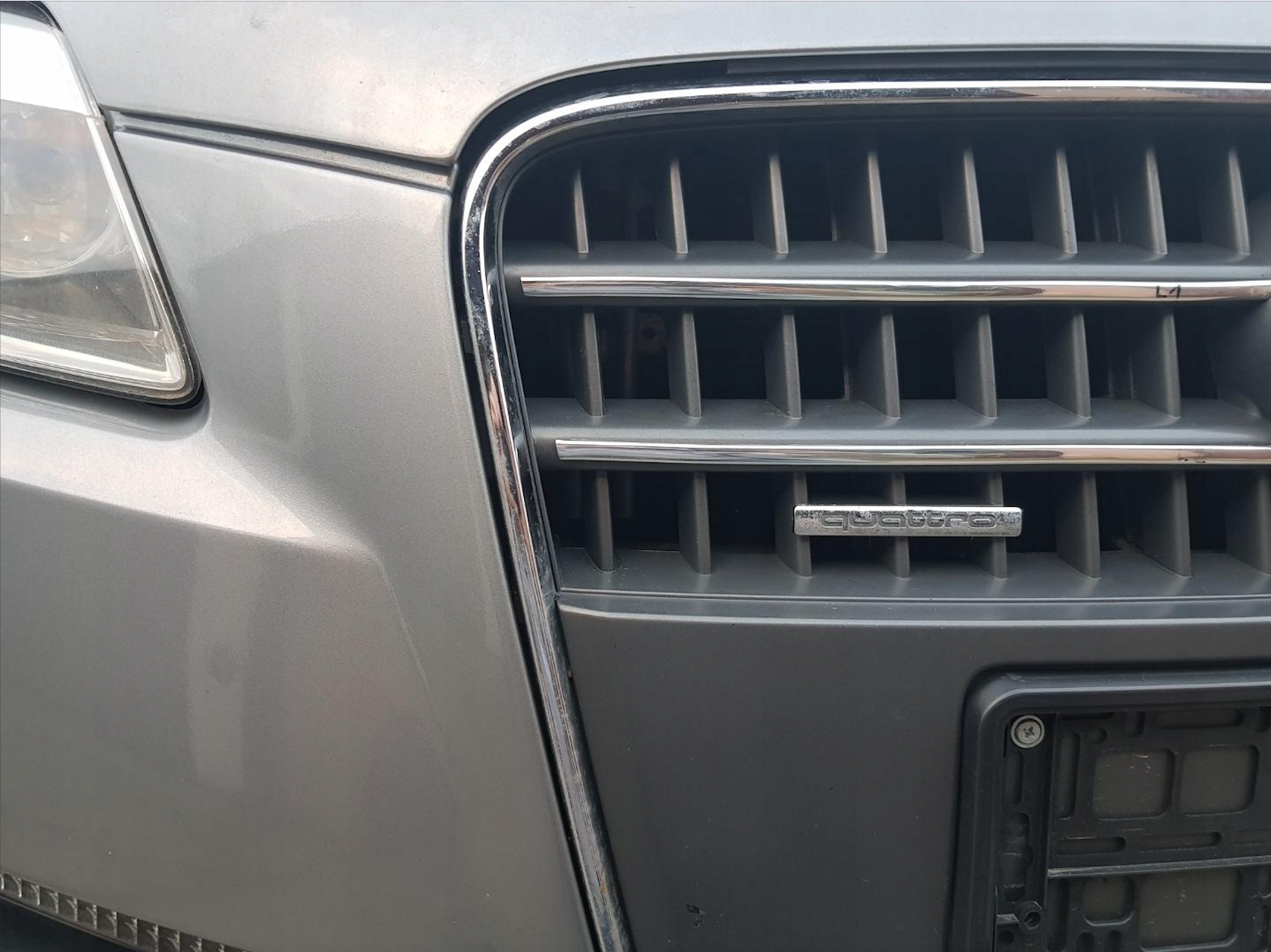 Imballaggio e protezione delle strisce cromate per Audi Q7