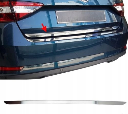 Embellecedor cromado para el portón trasero del Skoda Superb iV HB