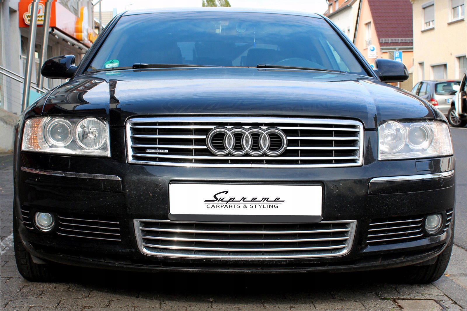 Audi A8 – stylischer Kühlergrill mit Leisten