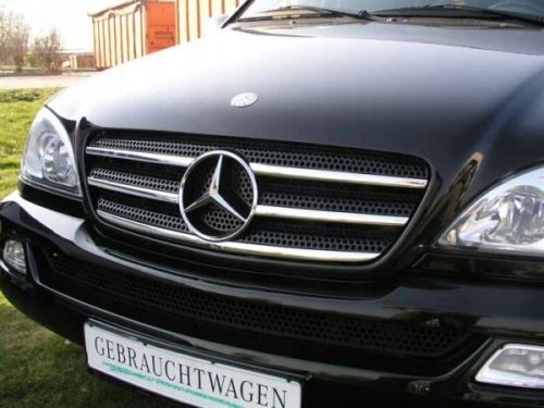 Strisce cromate montate per Mercedes ML W163