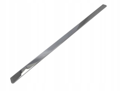 Embellecedor cromado para la tapa del maletero