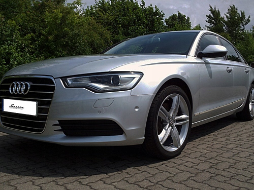 Installazione delle strisce cromate per Audi A6 C7