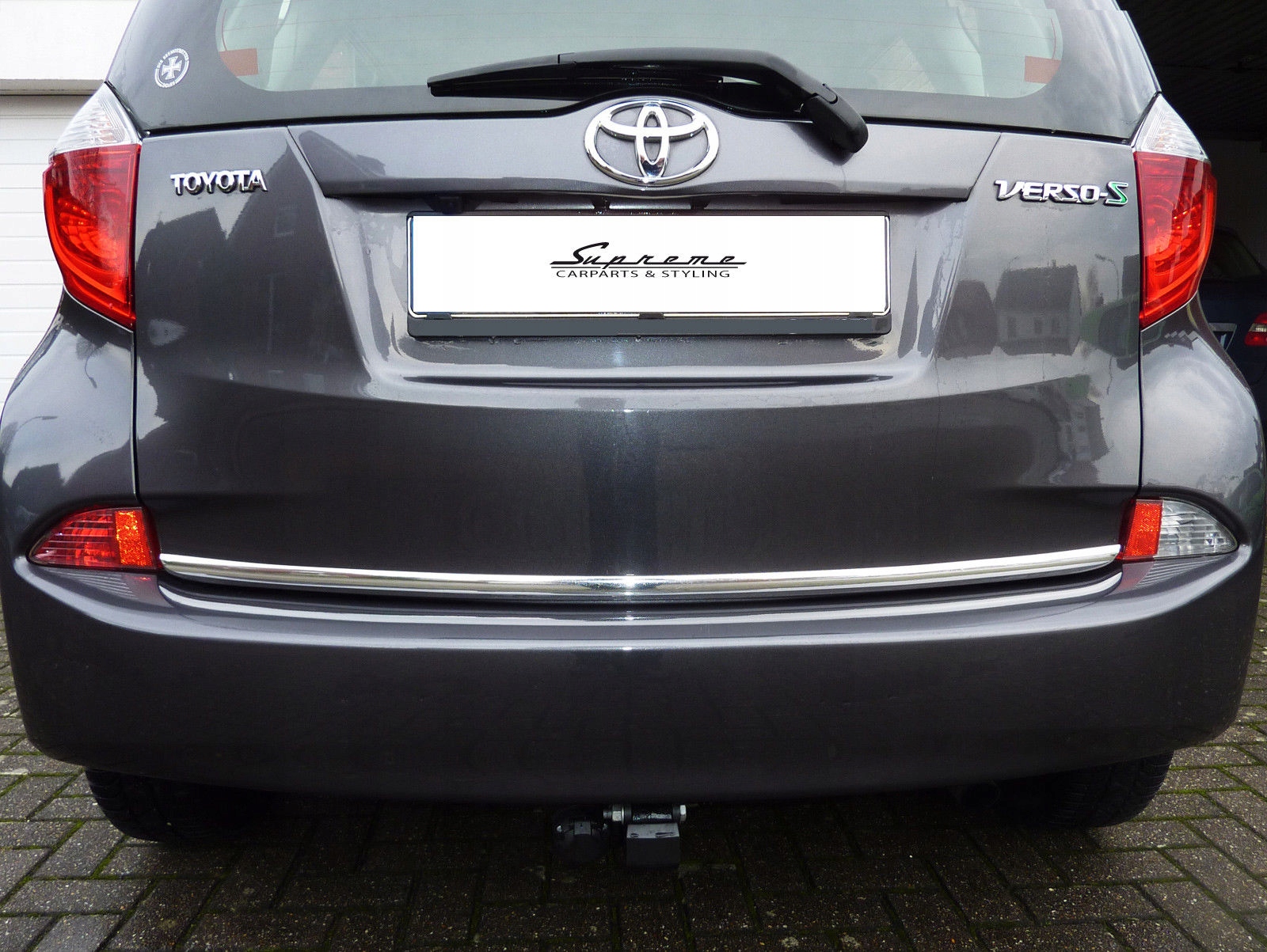 Profilo cromato per bagagliaio per Subaru Trezia
