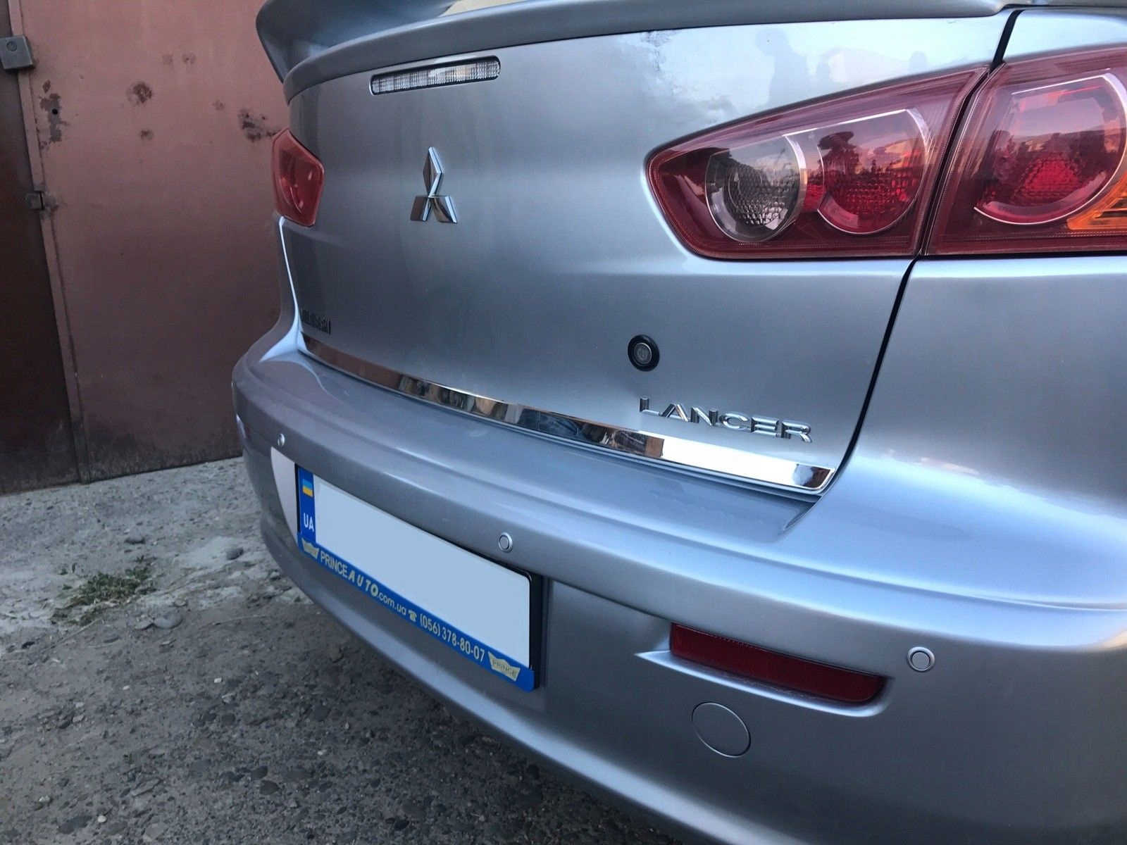 Tira cromada: estilo y calidad