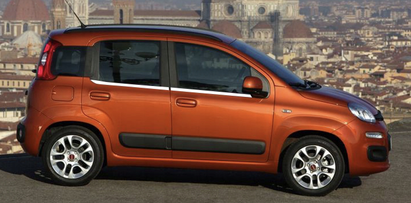 Fiat Panda III con modanature laterali cromate
