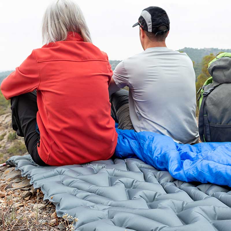 Matelas et Oreiller Gonflables