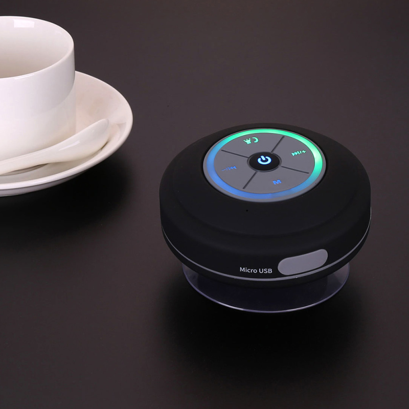 Mini enceinte étanche avec ventouse et LED - détail