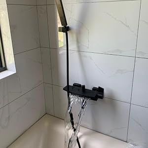 rubinetto vasca bagno a muro Home-hotel, molto suggestivo