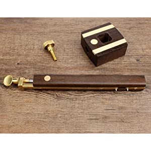  Scribe Avec Outil de Mesure de Vis en Laiton