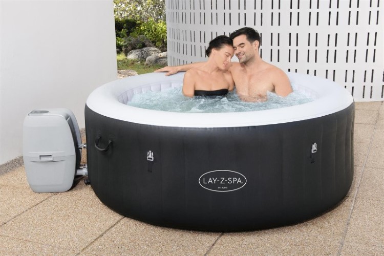 Dmuchane SPA z masażem i podgrzewaczem wody 4-osobowe Bestway 60001