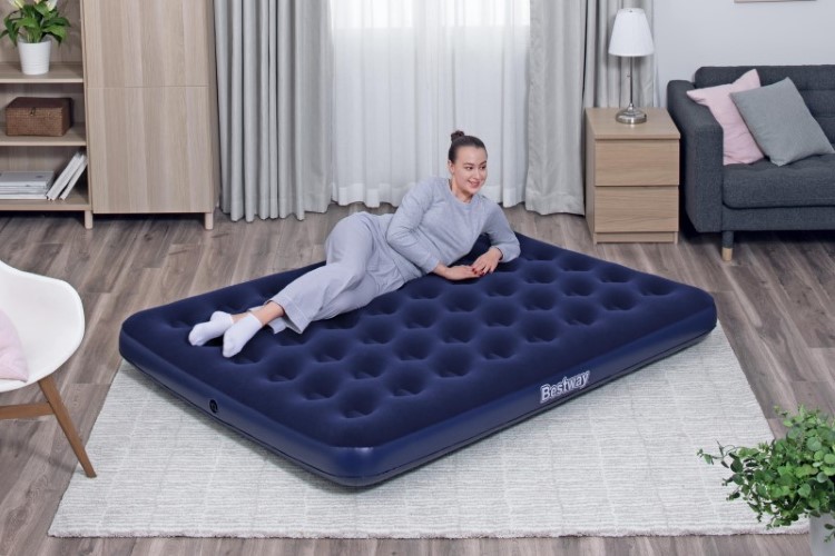 Materac dmuchany welurowy 203x152x22cm Bestway 67003