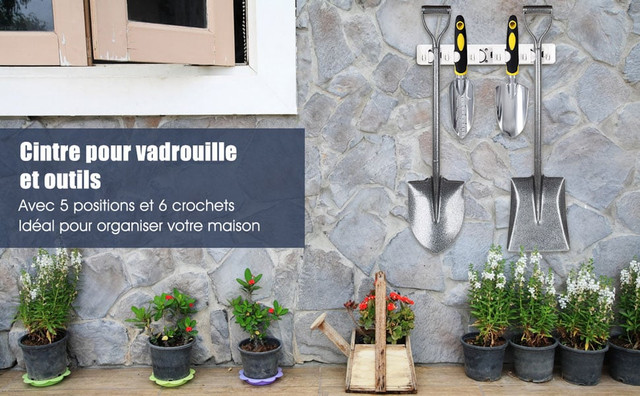 Porte balais mural