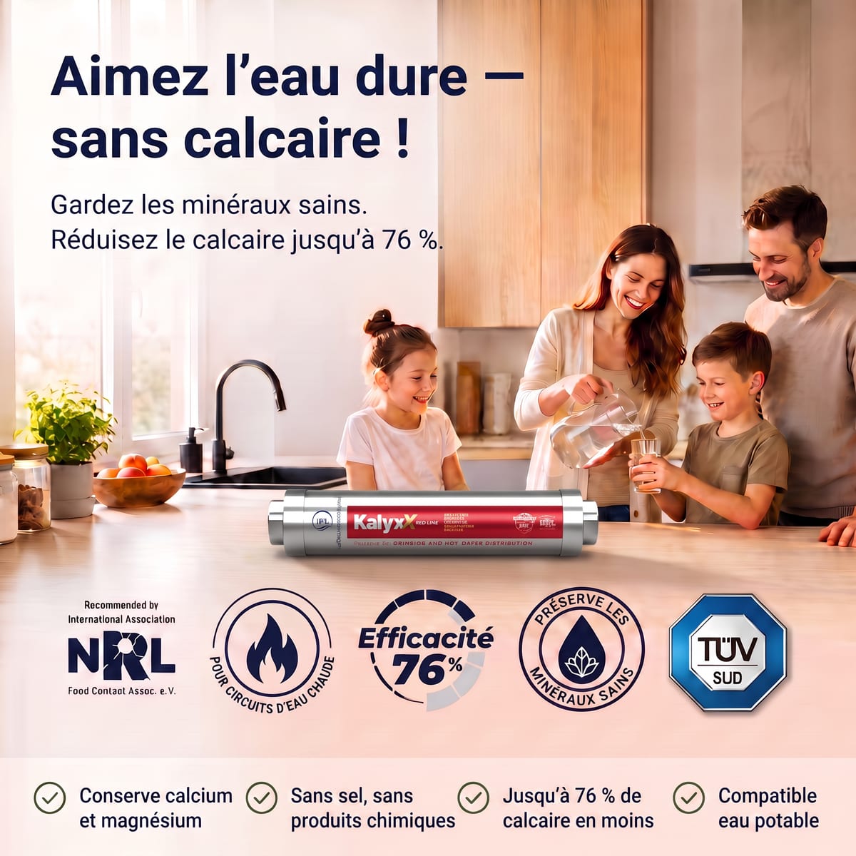 Famille dans la cuisine avec KalyxX Red Line, labels NRL, efficacité 76 %