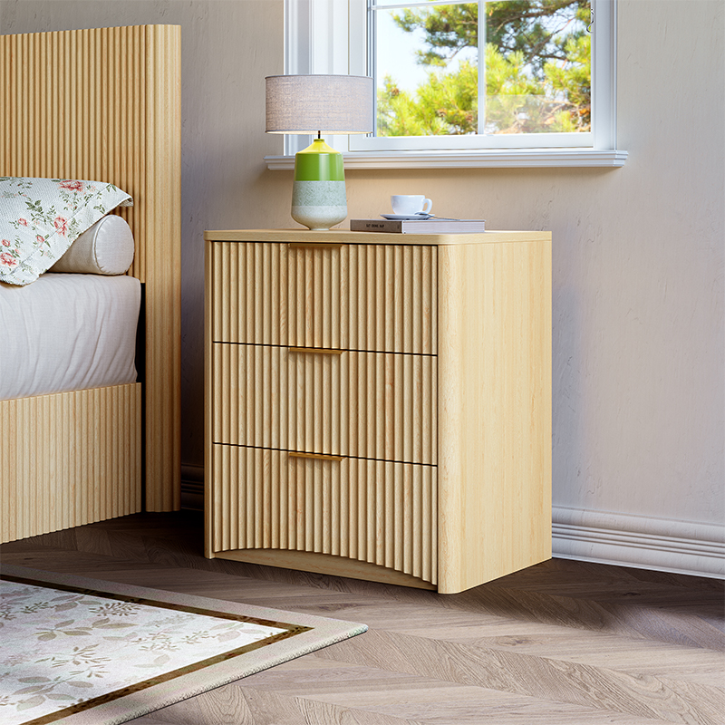 Table de chevet chêne avec design rainuré